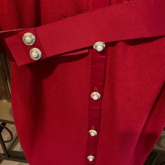 St. John Red Evening Dress w/Belt size 6 - Picture 4 of 6